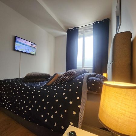 Nb Arrows Appartement De Standing En Hyper Centre Chartres Exterior photo