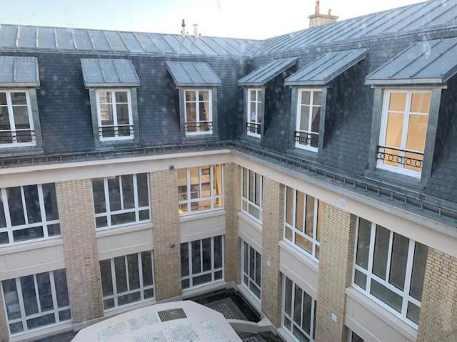 Nb Arrows Appartement De Standing En Hyper Centre Chartres Exterior photo